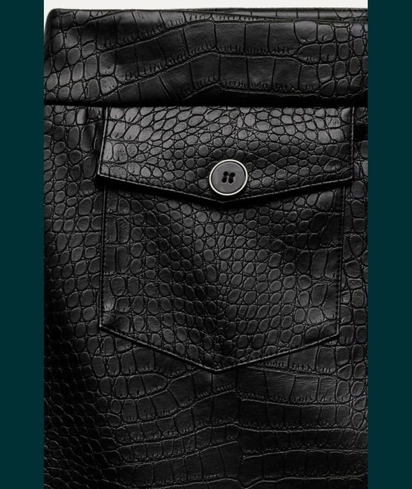 Кожена пола zara