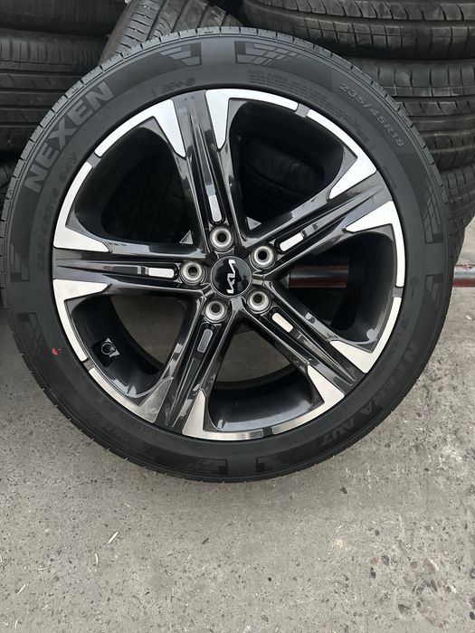 Kia Ka 5 radnoy 18 Git lain diska baloni