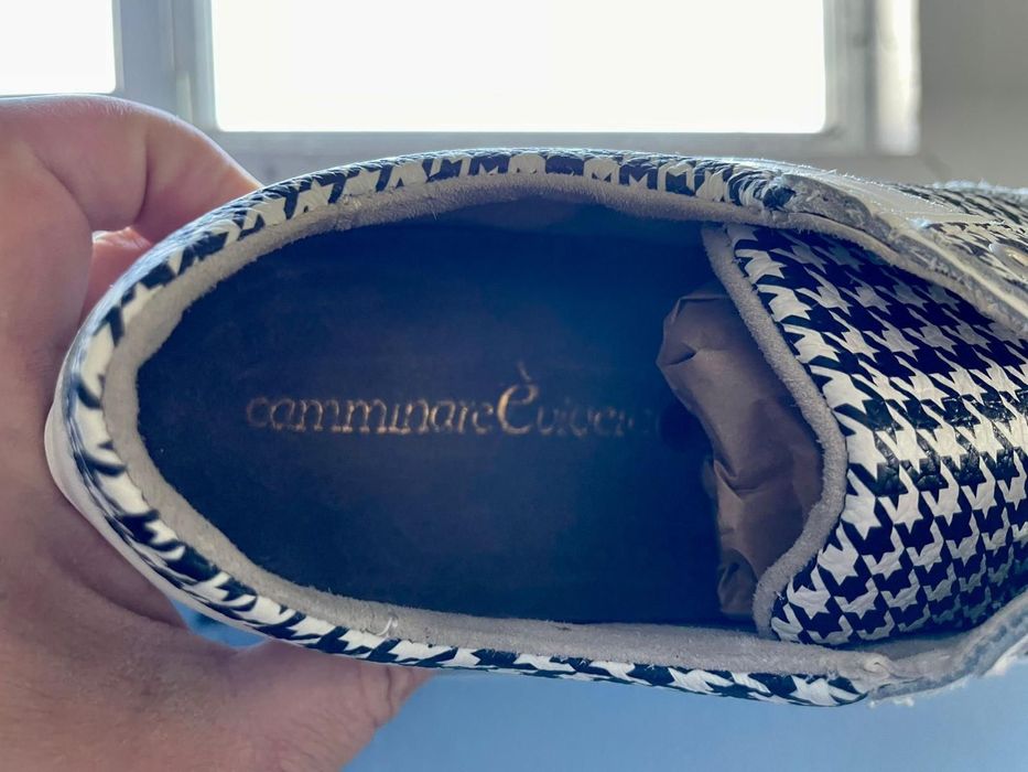 Vând lot papuci adidasi piele