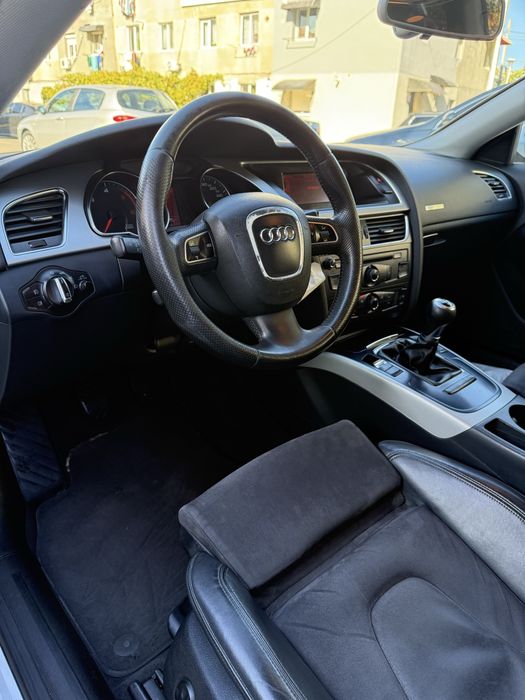 Audi A5 // Coupe // 2011 // Euro 5 // 2.0 // 170 CP