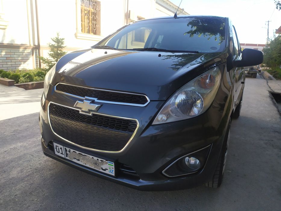 Спарк 2-позиция. Метан газ. Катта матор.