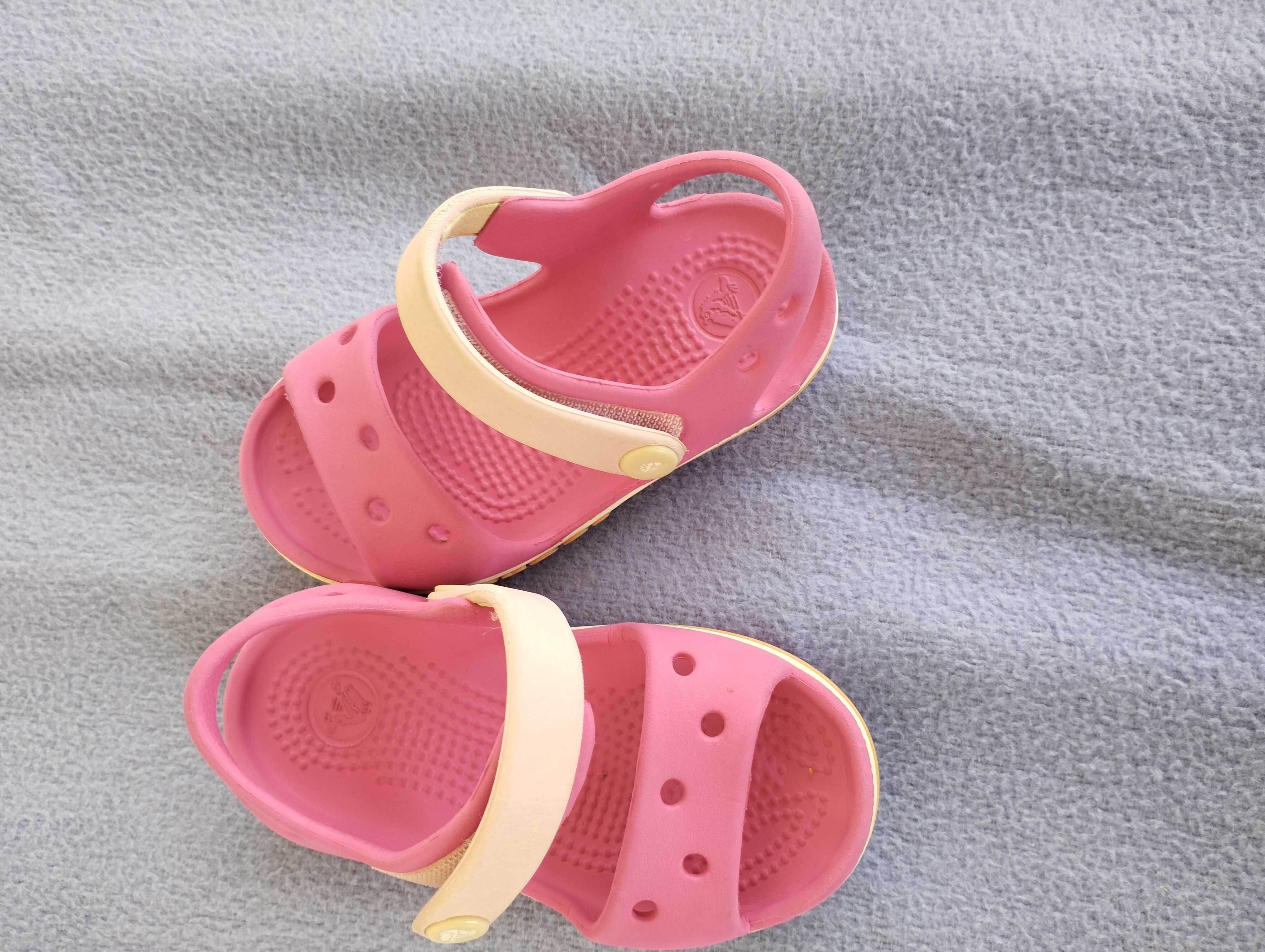 Crocs С 6-7/номер 23,24.