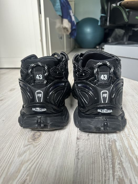 Balenciaga runner 43