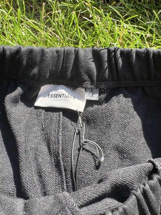 Pantaloni scurti Essentials PREMUIUM 2025