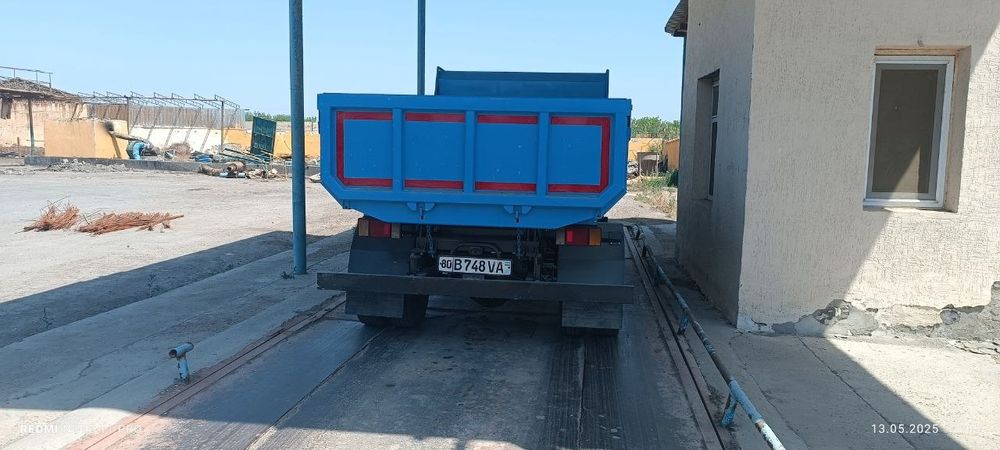 Isuzu samosval sotiladi