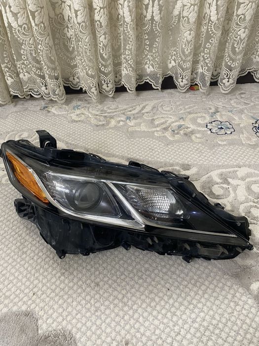 Передние Фары Камри 70-75 SE-LE