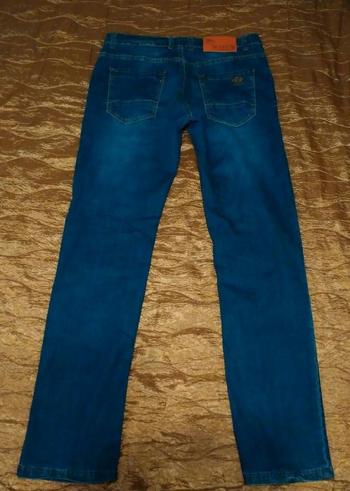 Класически  мъжки дънки