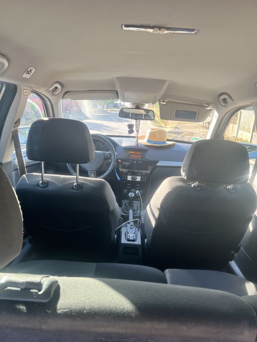Opel astra h 2010 1,7 D