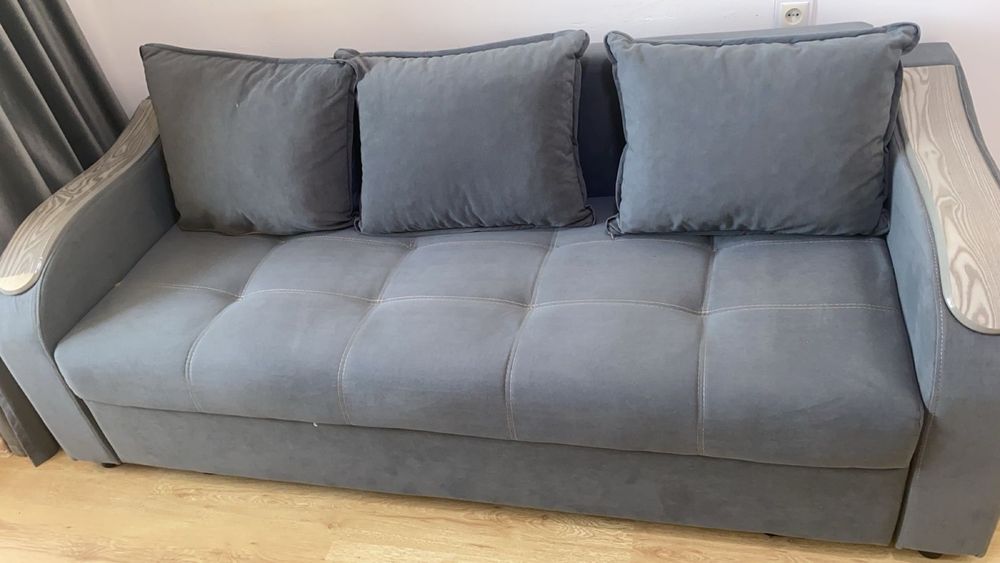 Диван в хорошем сост