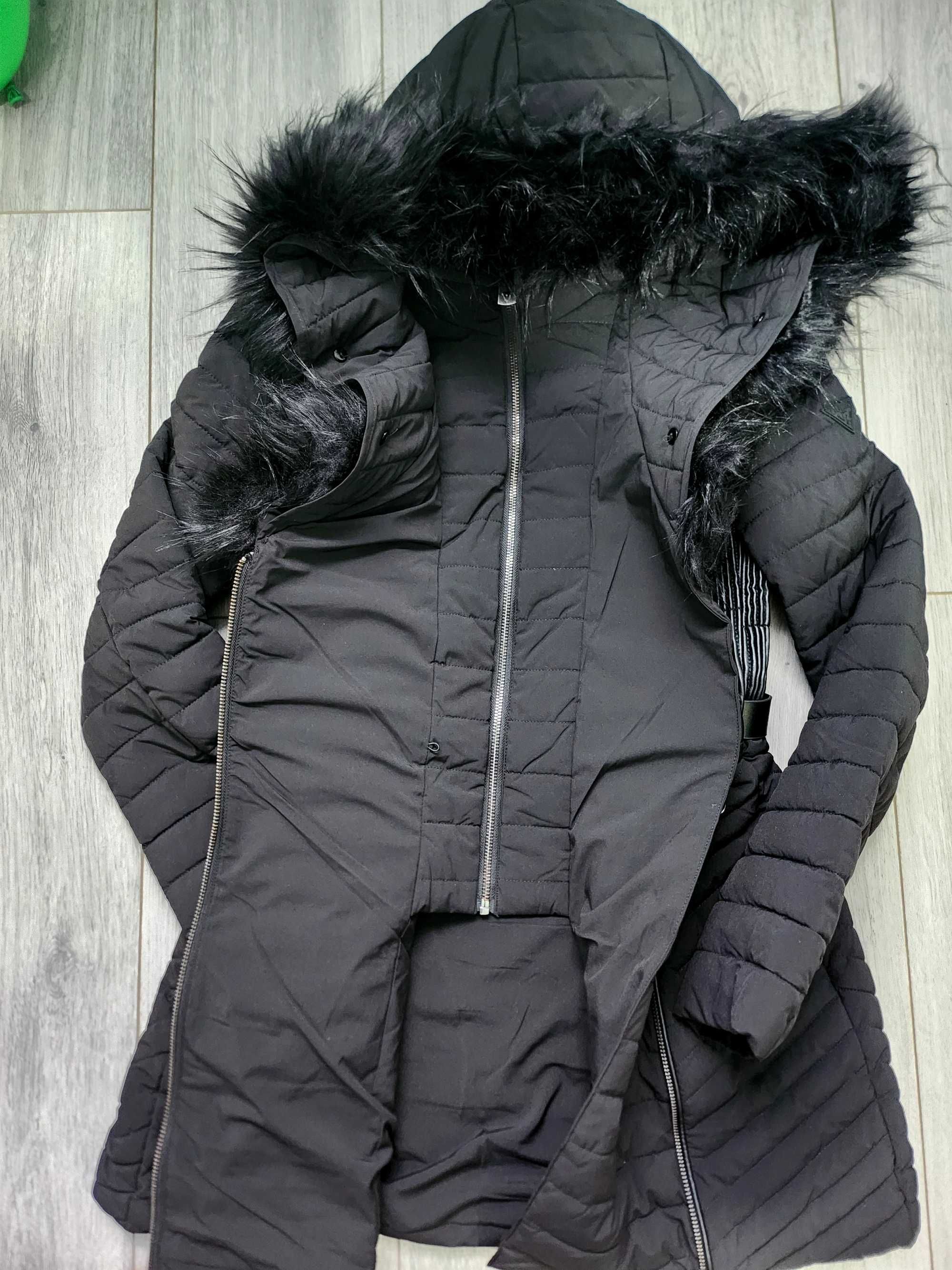 Зимно Яке Guess размер М
