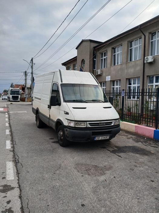Vând Iveco Daily