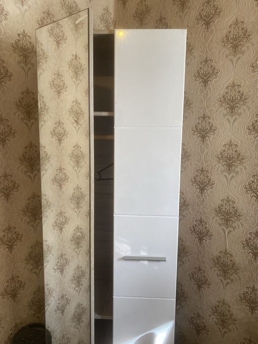 Șifonier cu două uși