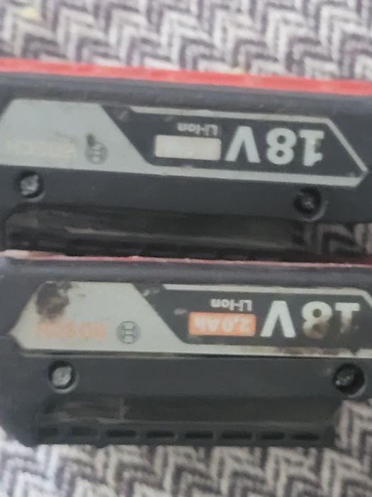 Baterii bosch 2 bucatii