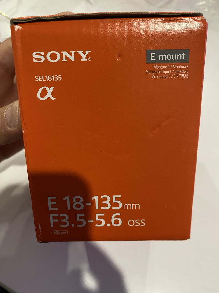 Sony E 18-135mm f/3.5-5.6 OSS (SEL18135) Obiectiv aparat foto