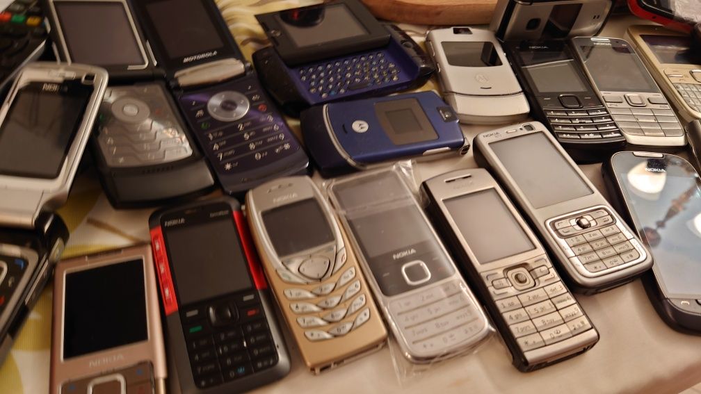 Nokia/Нокия 6100,6700, C7,8850, E50, 7373,E52,5220,C3,X2-02,5310