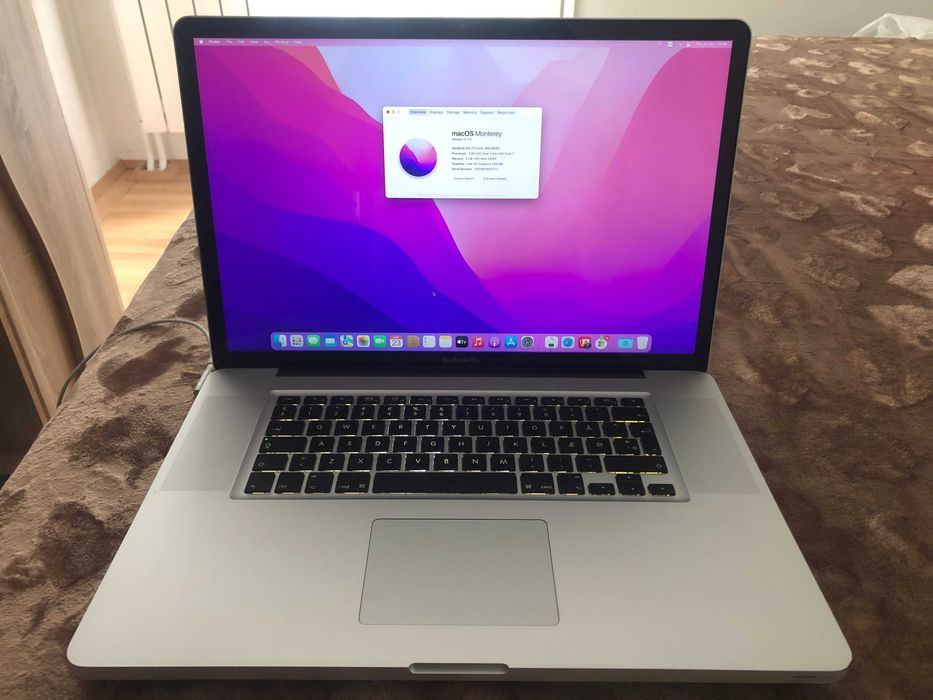 MacBook Pro 17-inch Mid 2010, i7 2,66 GHz,SSD 128 GB, 6 GB. IMPECABIL