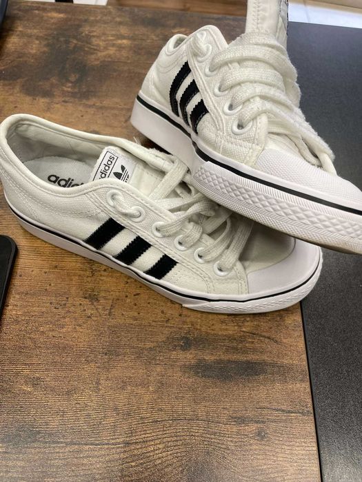 Гуменки Adidas - 36 номер