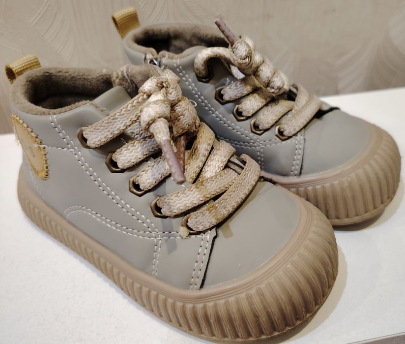 Лёгкие ботиночки унисек на осень