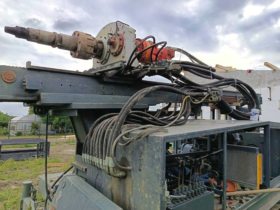 Utilaj  de facut puturi Trivelsonda Tr 100