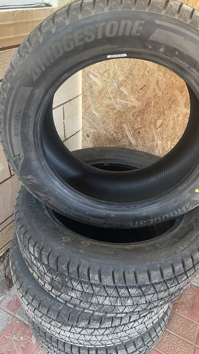 Шины зимние новые