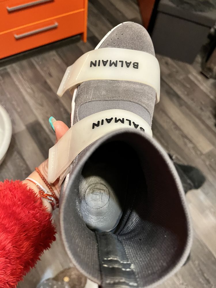 Balmain обувки