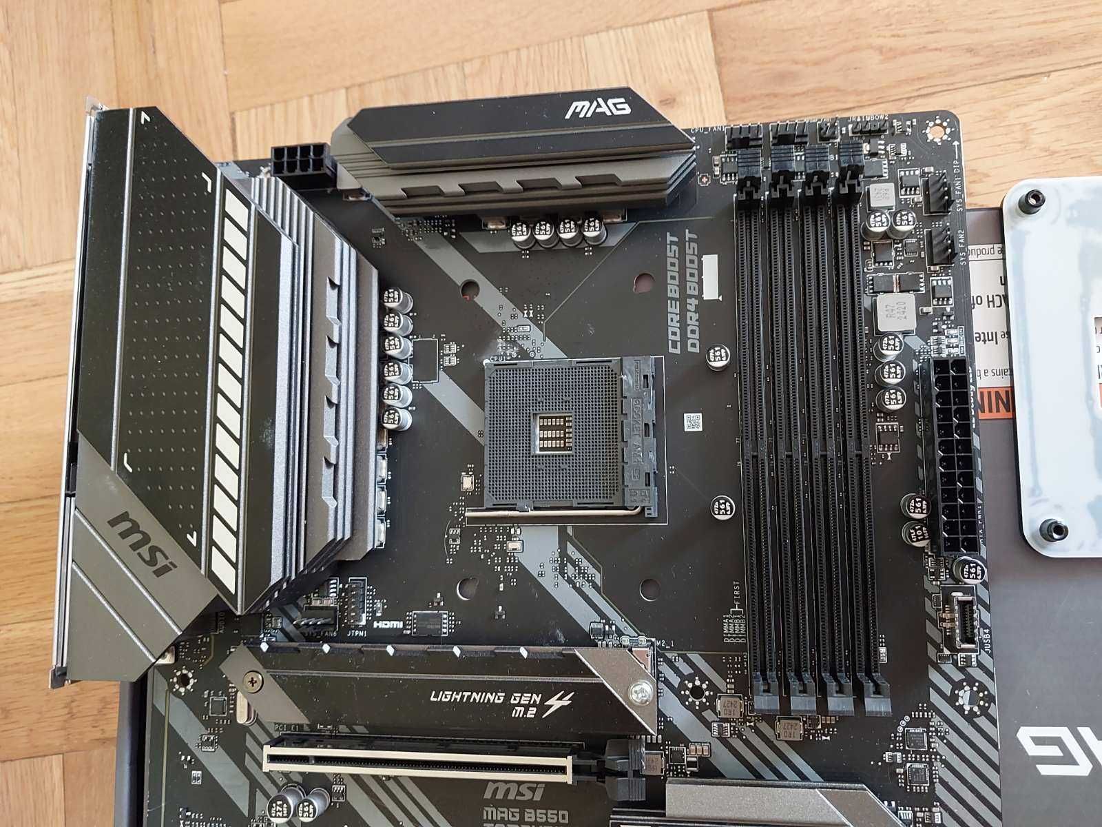 AMD Ryzen 5 5600X + MSI B550 Tomahawk