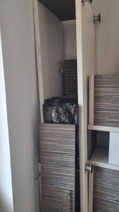 Vand mobila living