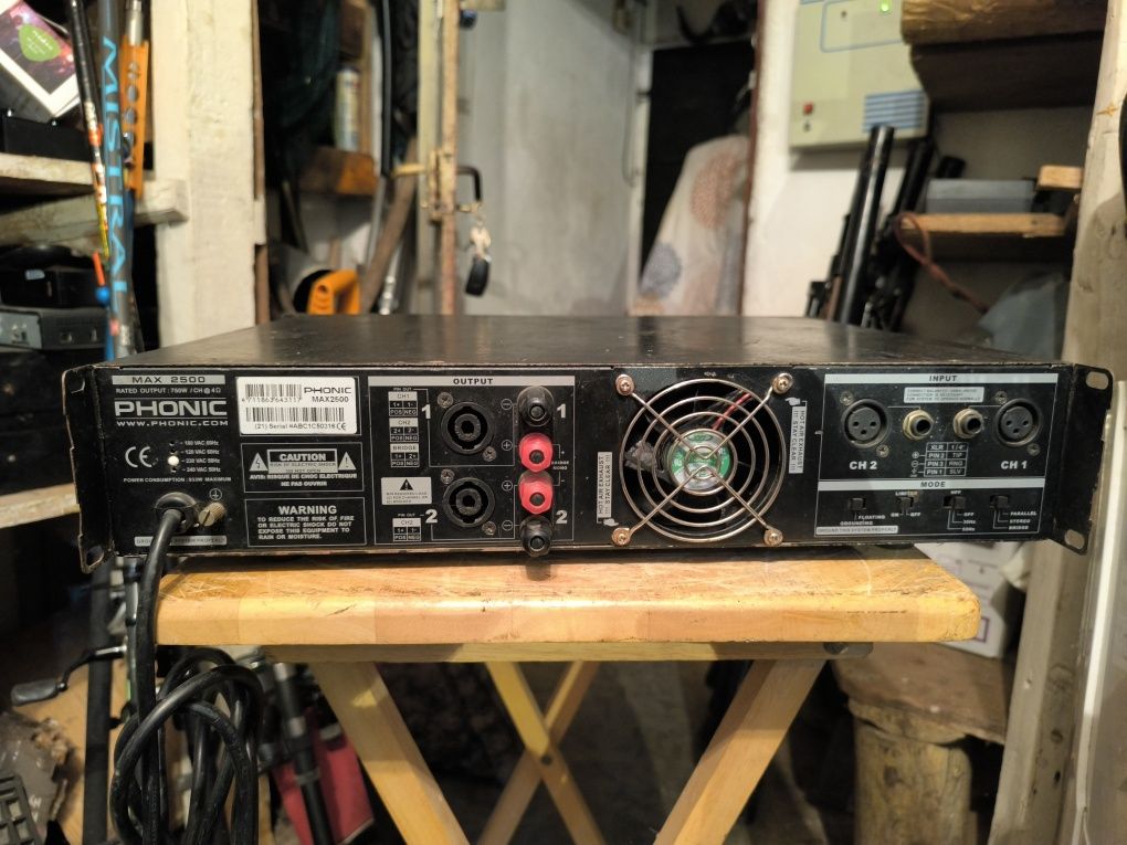 Усилвател стъпало PHONIC MAX2500