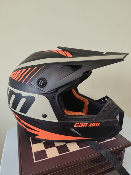 Каска за мотор Can-am