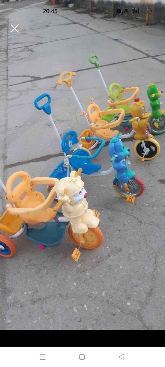 Triciclete copii diferite modele se vând toate 150 angro.
