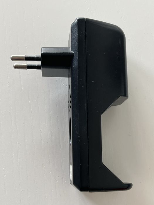 Vand incarcator de acumulatori