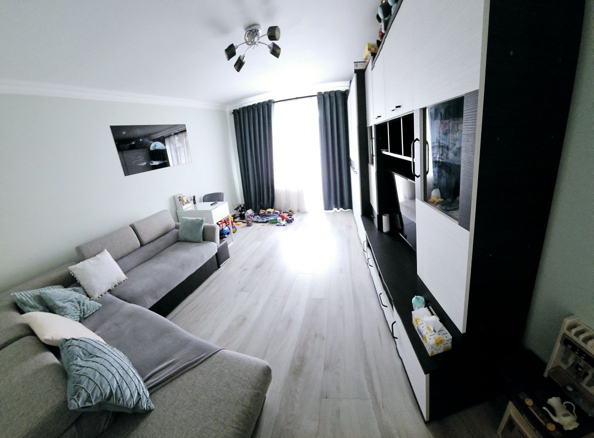 Apartament de inchiriat 2 camere decomandat Astra Proprietar parcare