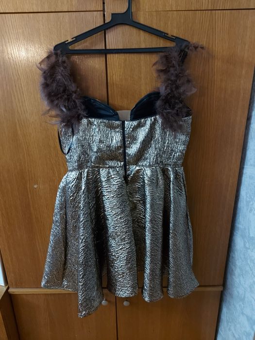 Нова Рокля размер Л подходяща за коледно или новогодишно парти