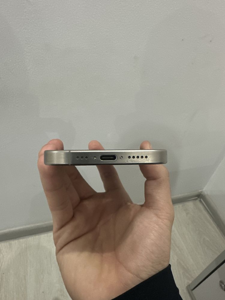 Iphone 15 pro идеал