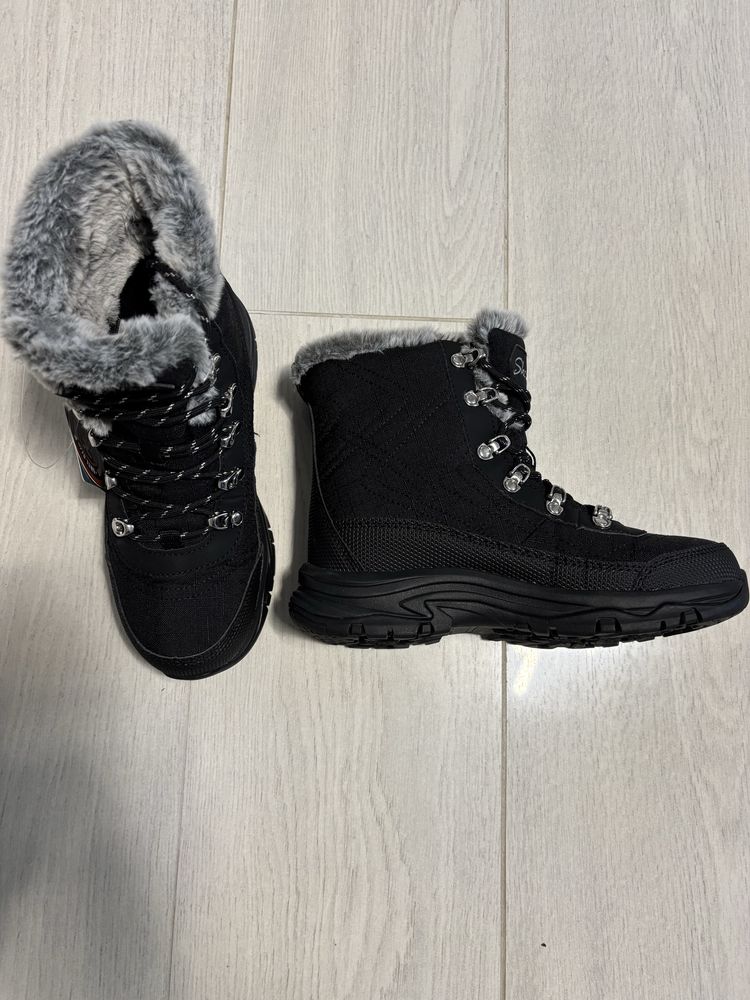 Cizme impermeabile Skechers marimea 35,5