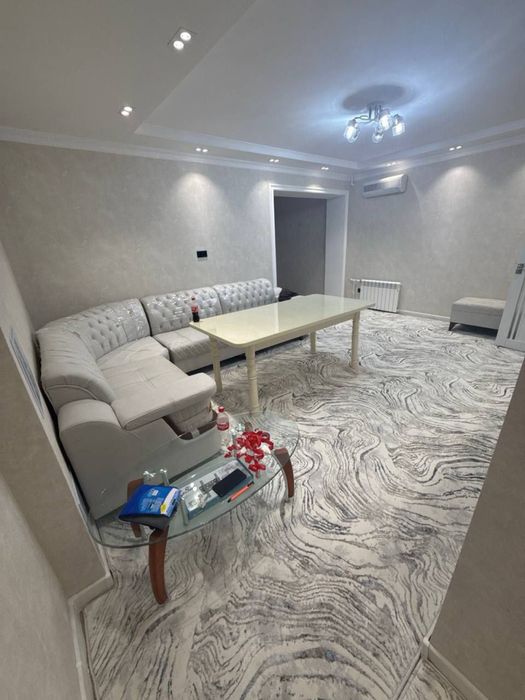 Продаётся КВАРТИРА 2в3/3/4 на 60м2 на Ц-1 Ор-р: Эко Парк