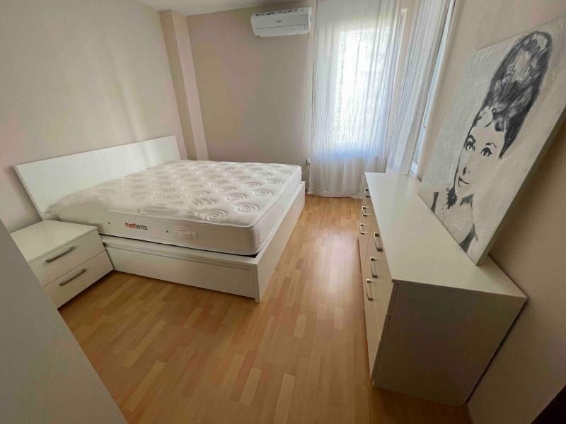 Дава се под наем Тристаен апартамент в София, Дървеница - 101 кв.м за 800 € - Снимка #6