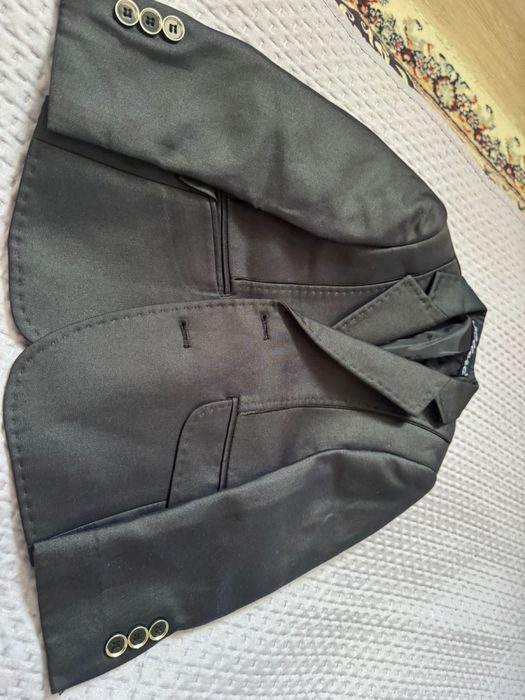 Костюм для мальчика 40 см 3000 тг срочно