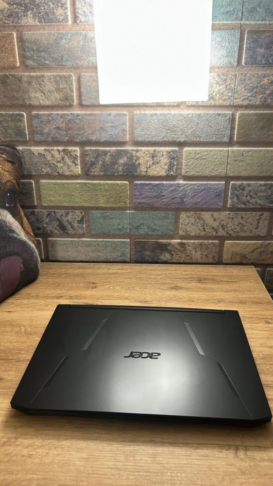 !!СПЕШНО!! Лаптоп Acer Nitro 5