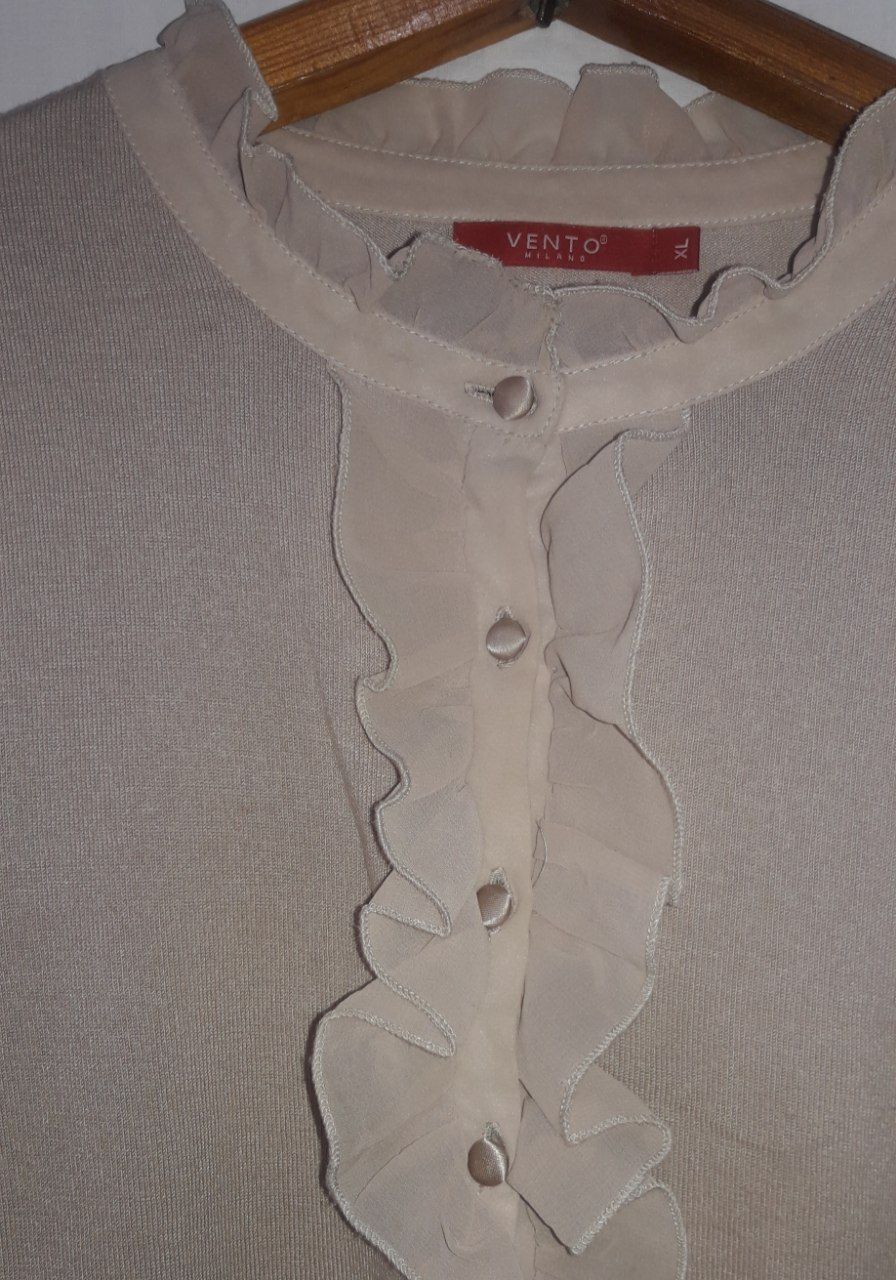 Трикотажная  женская блузка