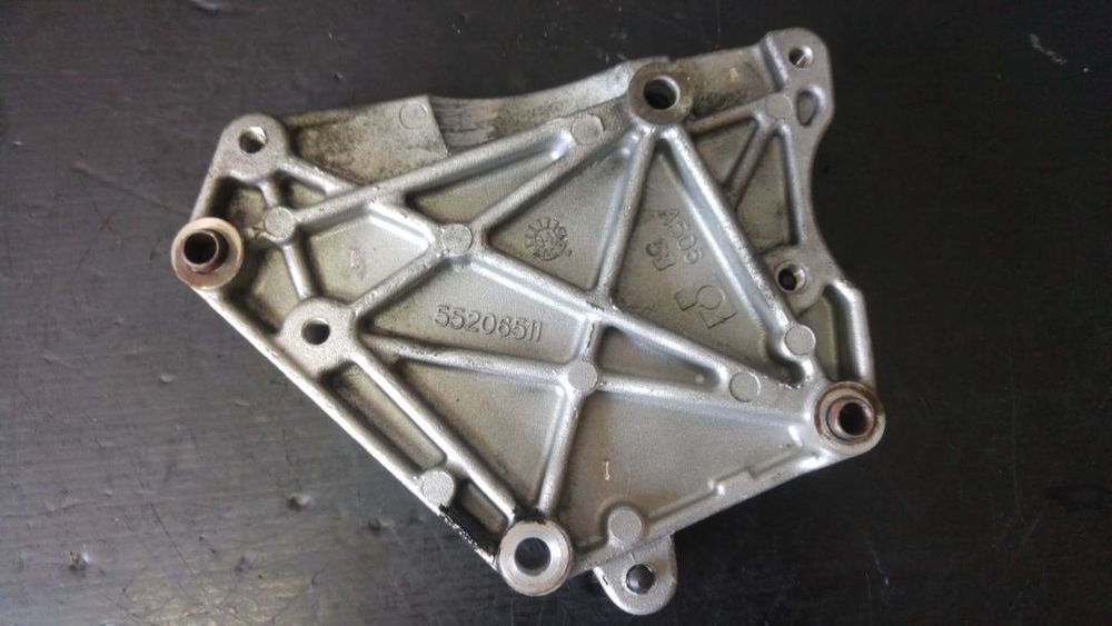 Suport alternator 1.3 d multijet 199b4000 fiat punto 199 55206511