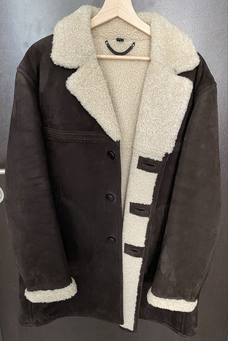 Cojoc burberry original pret de achizitie de peste 7000€ arata 10/10