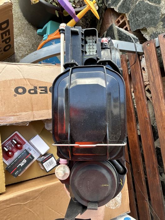 Чисто нови фарове DEPO за VW Touareg 2002-2006