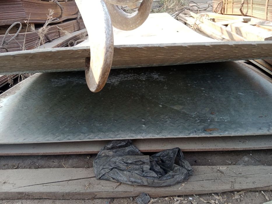 Сталной лист рефлени оцинкованый 6мм