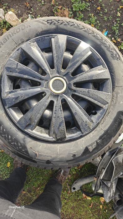 Vand jante cu cauciucuri 195 65 15 pt Renault Megane 2