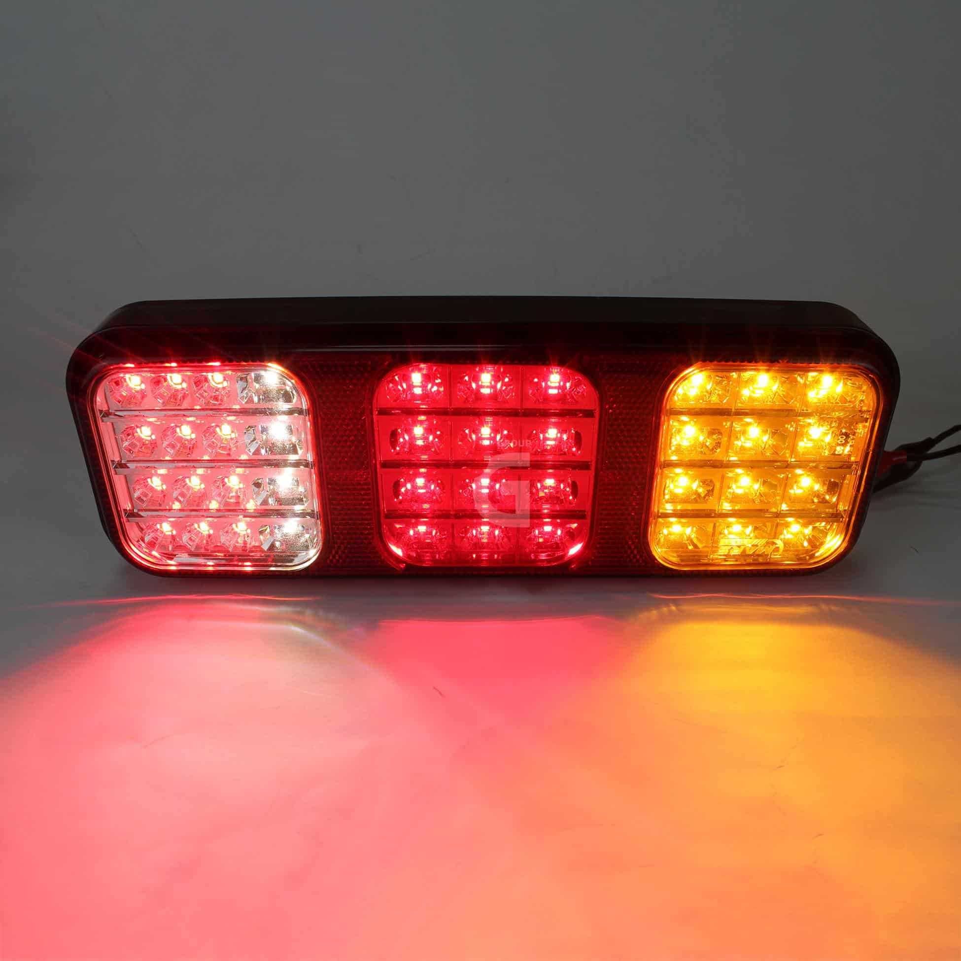 Lampa Stop LED  UNISTAR (9-33V) LH=RH