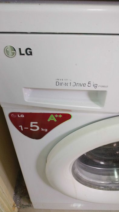 Mașina de spălat in perfecta stare de funcționare capacitate