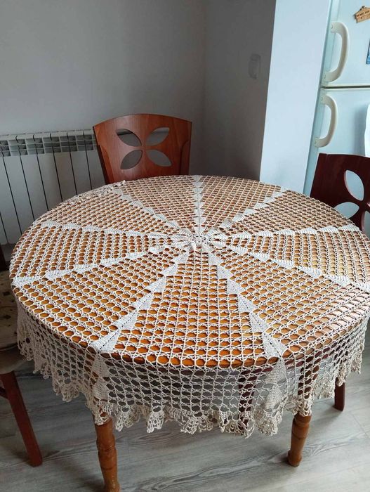 Продавам покривки за маса