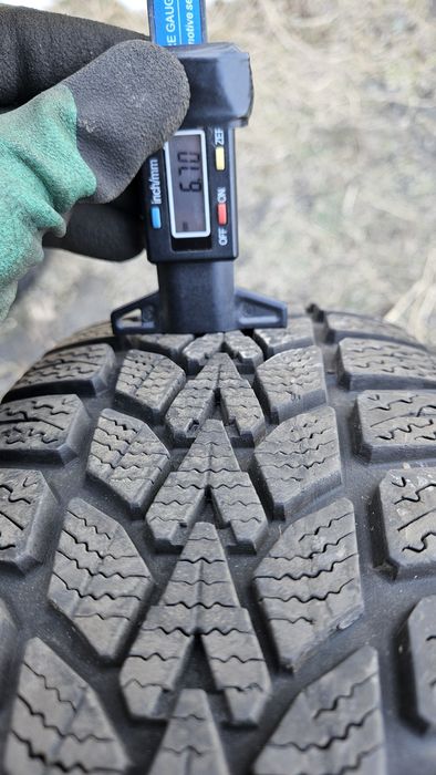 4бр гуми 175 65 14 дънлоп