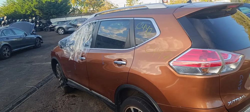 Dezmembrari / Dezmembrez Nissan X-Trail 1.6 R9M cutie viteze manuală cod culoare EAR